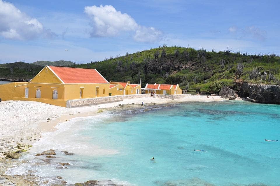 Yellow houses in Bonaire